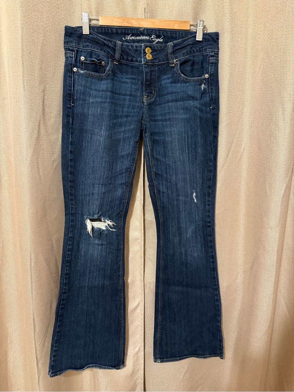 American Eagle Artist Jeans Women’s 10 Regular Dark Wash Bootcut Flare Distresse